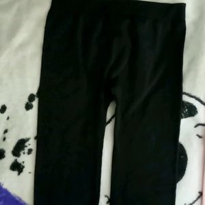 2 pair leggings